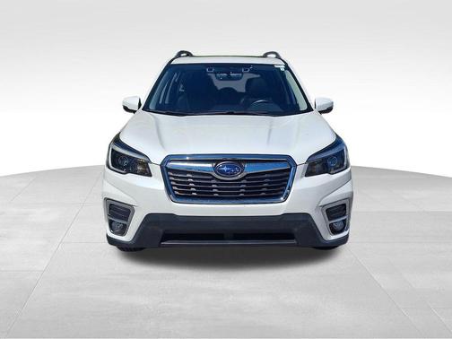 Crystal White Pearl 2021 Subaru Forester Limited