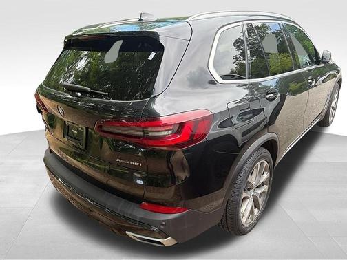 Black Sapphire Metallic 2022 BMW X5 xDrive40i