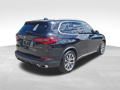 Black Sapphire Metallic 2022 BMW X5 xDrive40i