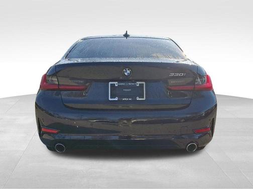 Black Sapphire Metallic 2021 BMW 330 330i