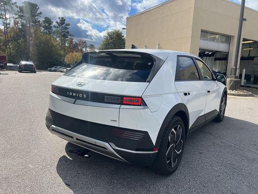 2023 Hyundai IONIQ 5 SEL