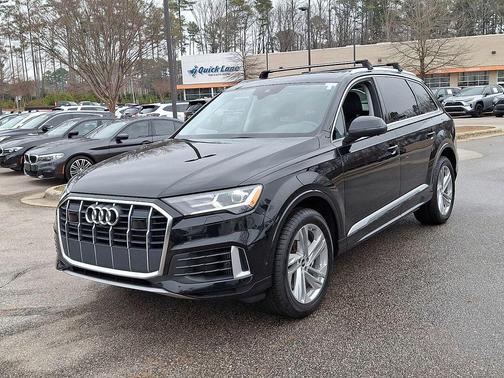 2022 Audi Q7 55 Premium Plus