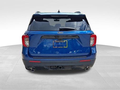 Atlas Blue Metallic 2022 Ford Explorer ST-Line