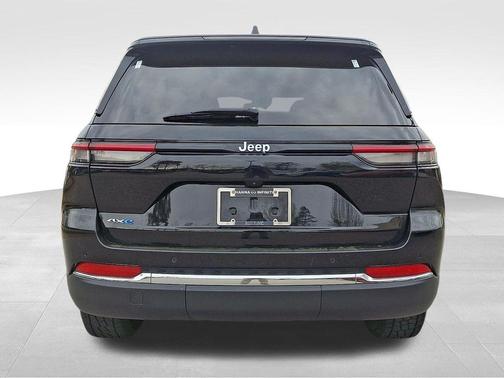 2024 Jeep Grand Cherokee 4xe Base