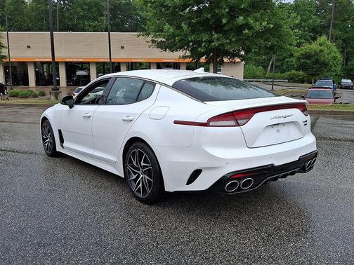 2022 Kia Stinger GT-Line