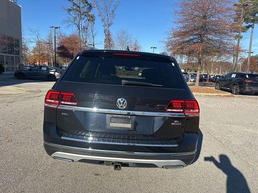 2019 Volkswagen Atlas 3.6L SEL Premium