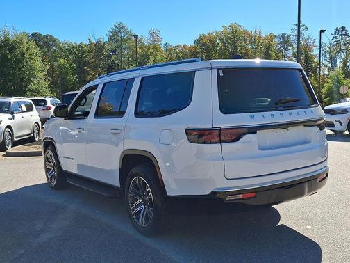 2024 Jeep Wagoneer Series II 4x2