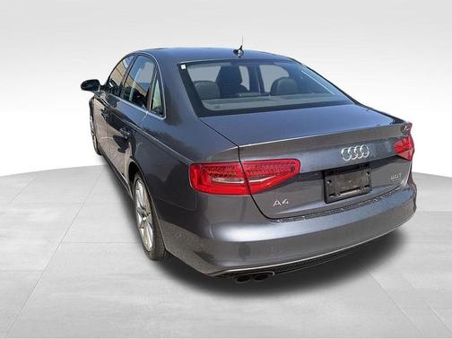 Florett Silver Metallic 2016 Audi A4 2.0T Premium