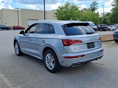2022 Audi Q5 45 S line Premium