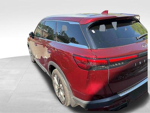 Deep Bordeaux 2023 INFINITI QX60 Luxe