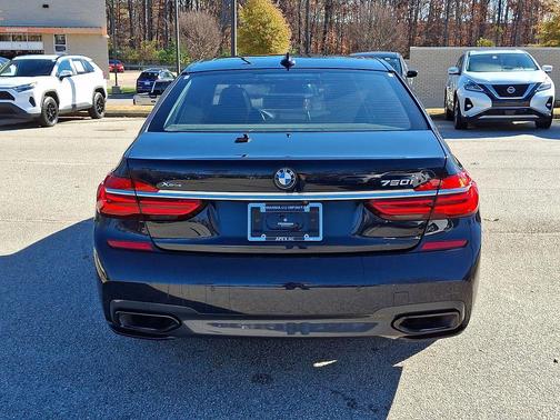 2019 BMW 750 i xDrive