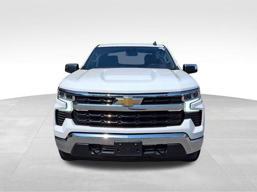 Summit White 2022 Chevrolet Silverado 1500 LT