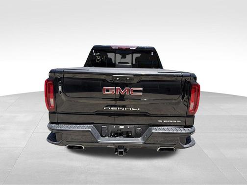 Onyx Black 2022 GMC Sierra 1500 Denali