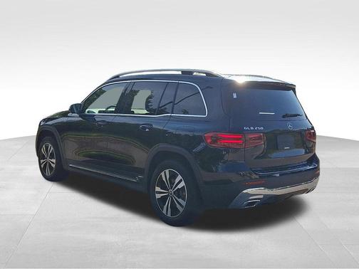 Black 2025 Mercedes-Benz GLB 250 4MATIC