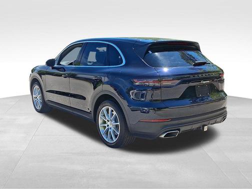 Black 2021 Porsche Cayenne Cayenne E-Hybrid