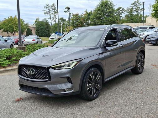 2022 INFINITI QX50 LUXE