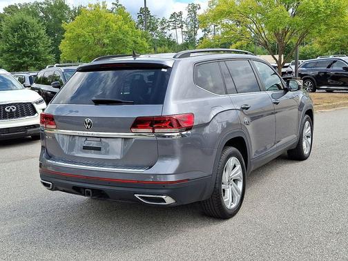 2022 Volkswagen Atlas 3.6L SE w/Technology