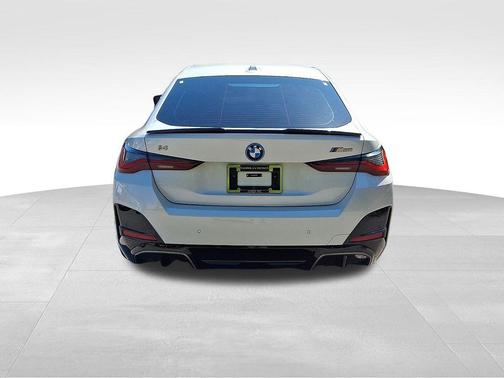 Mineral White Metallic 2024 BMW i4 Gran Coupe M50