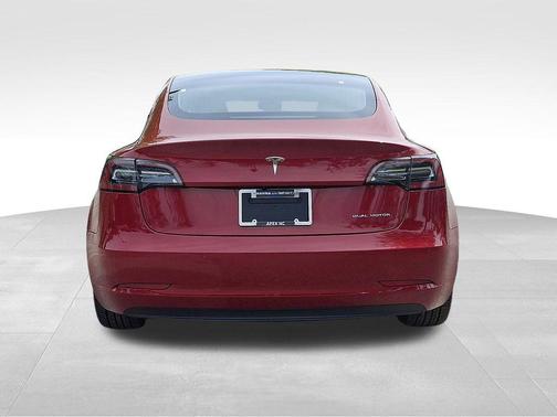 Red Multi-Coat 2019 Tesla Model 3 Long Range