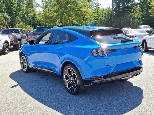 2021 Ford Mustang Mach-E GT