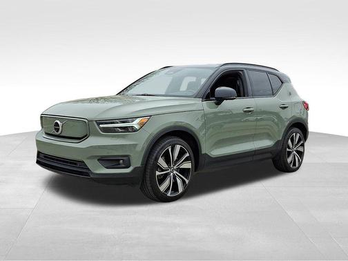 2021 Volvo XC40 Recharge Pure Electric P8