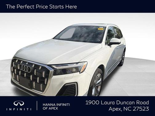 Glacier White 2025 Audi Q7 55 Premium Plus