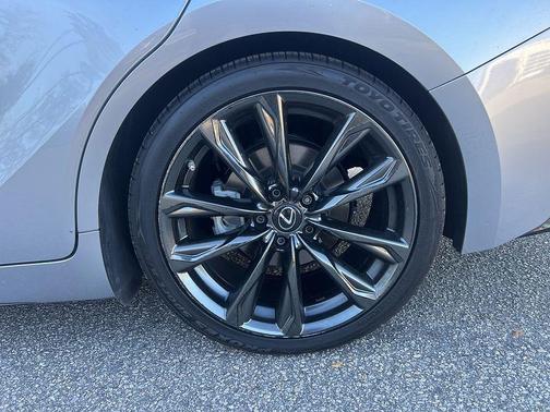 2022 Lexus IS 350 Base