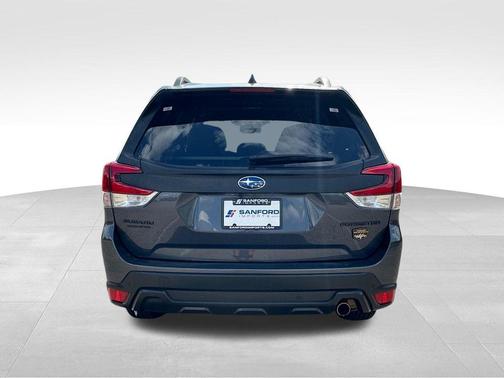 Magnetite Gray Metallic 2022 Subaru Forester Wilderness