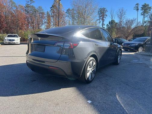 2024 Tesla Model Y Long Range Dual Motor All-Wheel Drive