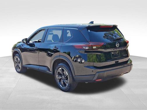 Super Black 2024 Nissan Rogue SV