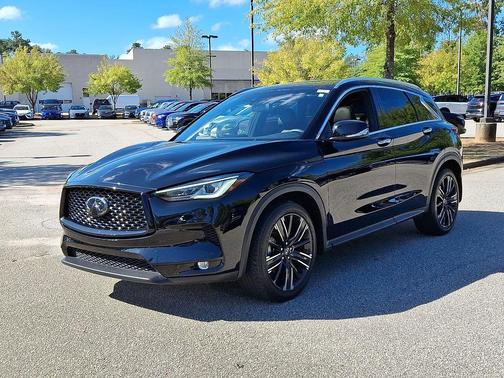 2022 INFINITI QX50 LUXE