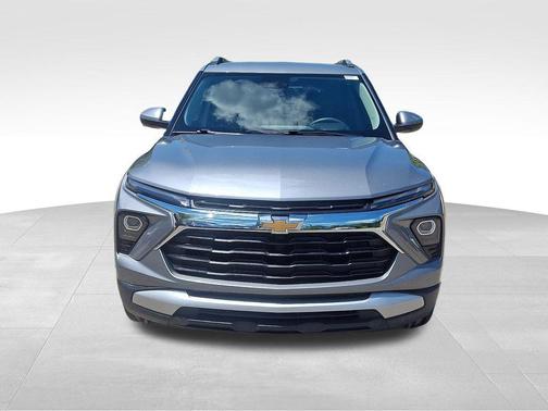 Sterling Gray Metallic 2024 Chevrolet Trailblazer LT