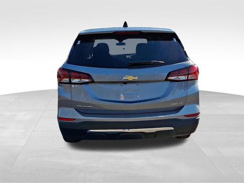 Sterling Gray Metallic 2024 Chevrolet Equinox 1LT