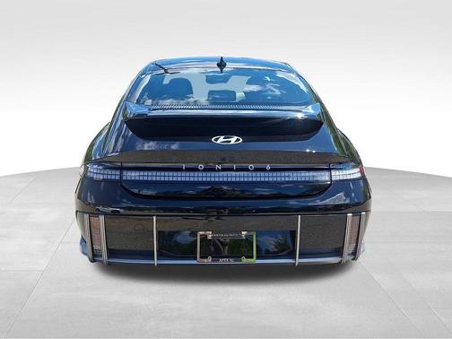 Onyx Black 2023 Hyundai IONIQ 6 SEL