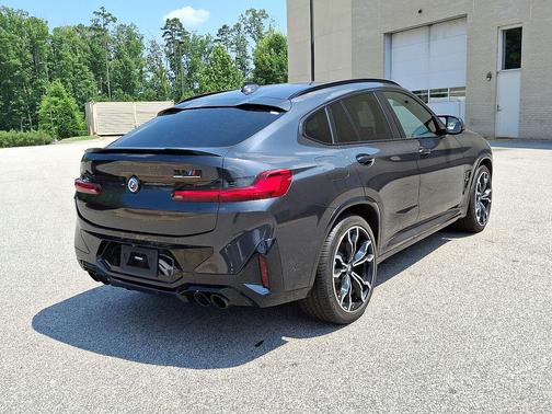 2023 BMW X4 M AWD