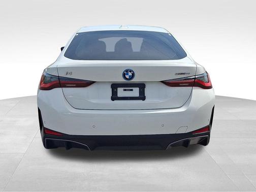 Alpine White 2023 BMW i4 Gran Coupe eDrive35