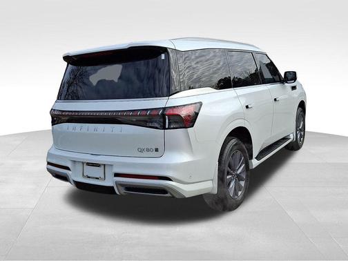 2026 INFINITI QX80 PURE AWD