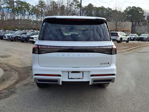2026 INFINITI QX80 PURE AWD