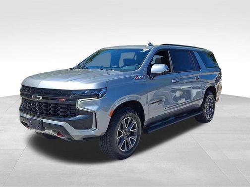 Sterling Gray Metallic 2024 Chevrolet Suburban 4WD Z71