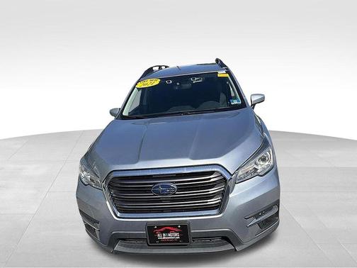 Ice Silver Metallic 2021 Subaru Ascent Premium 8-Passenger