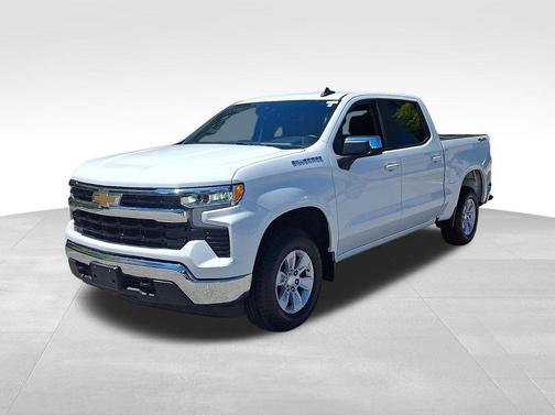 Summit White 2025 Chevrolet Silverado 1500 LT