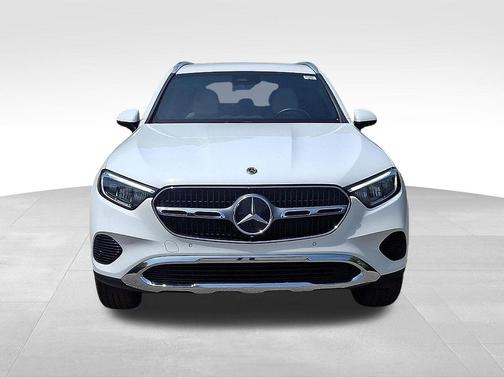 Polar White 2025 Mercedes-Benz GLC 350e Base