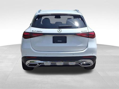 Polar White 2025 Mercedes-Benz GLC 350e Base