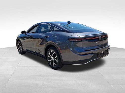 Magnetic Gray Metallic 2024 Toyota Crown XLE