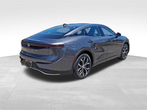 Magnetic Gray Metallic 2024 Toyota Crown XLE