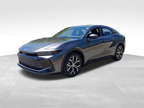 Magnetic Gray Metallic 2024 Toyota Crown XLE