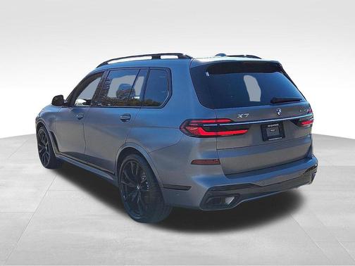 Frozen Pure Grey Metallic 2023 BMW X7 xDrive40i