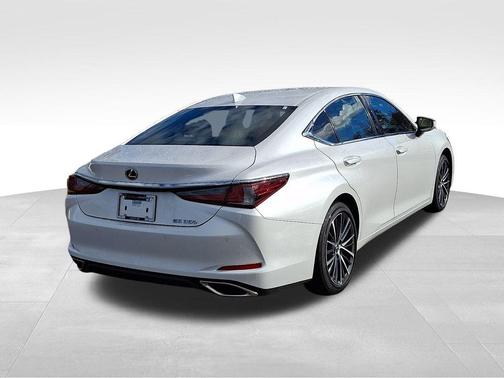 2024 Lexus ES 350 Base