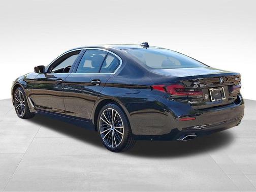 Black Sapphire Metallic 2023 BMW 530e Base