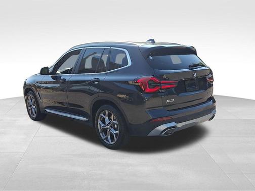 Dark Graphite Metallic 2023 BMW X3 xDrive30i
